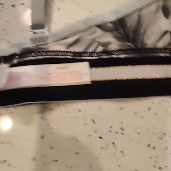 Victorias Secret PINK Push Up Bra 32D Green Tropical Underwire Padded - Picture 3 of 5